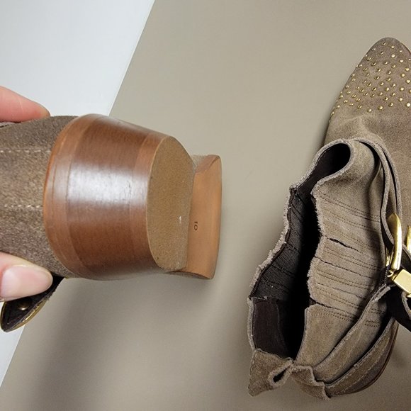 Booties - Picture 4 of 4